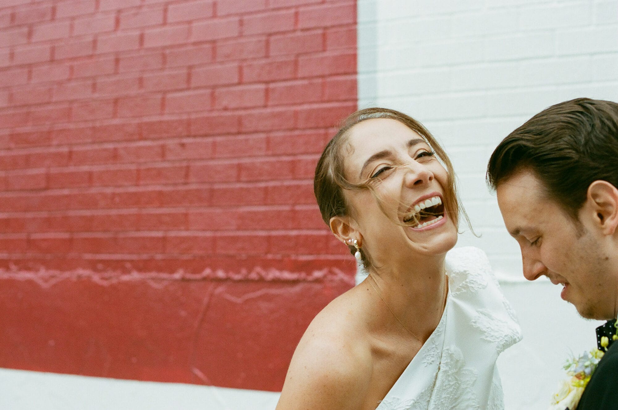 Eileen Meny Photography, Brooklyn Photojournalistic Wedding Photographer